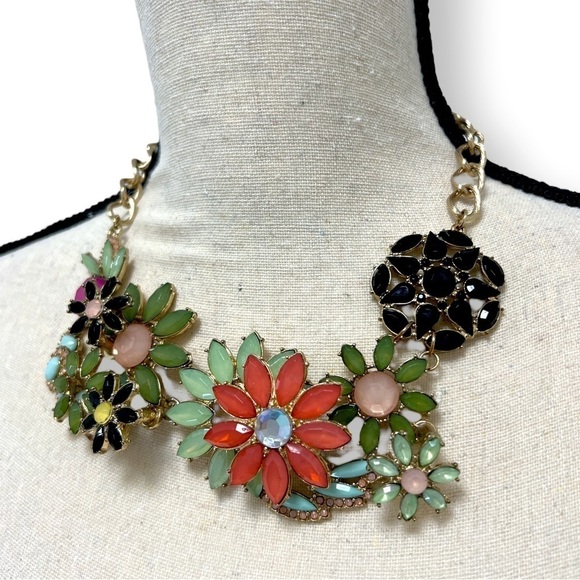 Joan Rivers Jewelry - Joan Rivers Statement Necklace 18-Inch Floral Bouquet with Gold-Colored Finish